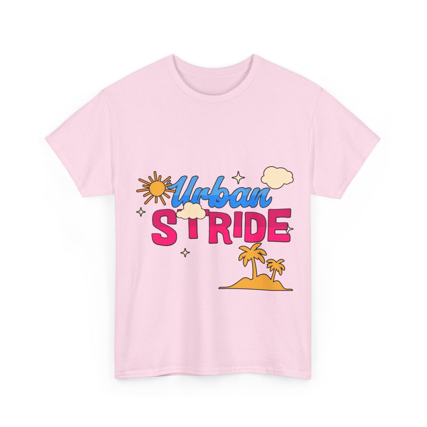 T-shirt con scritta "Urbanstride"al mare