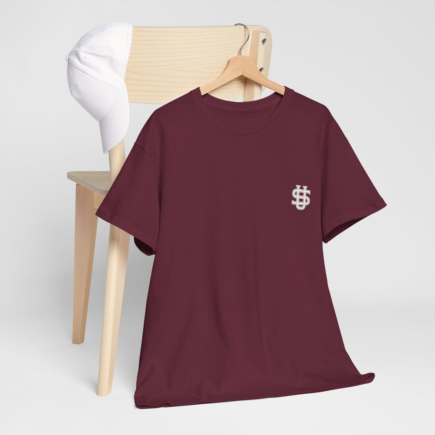 T-shirt con scritta "Urbanstride abbreviata U.S "