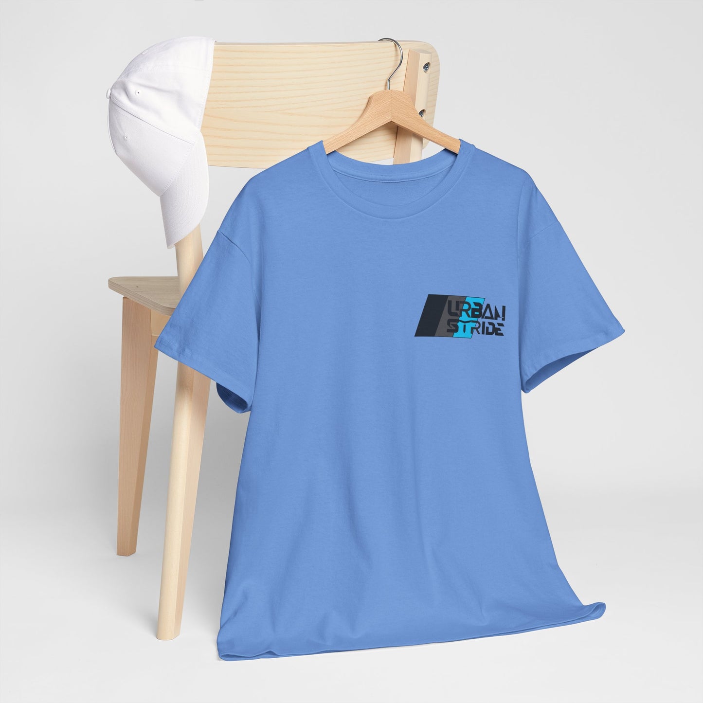 T-shirt con scritta "urbanstride " stile sportivo