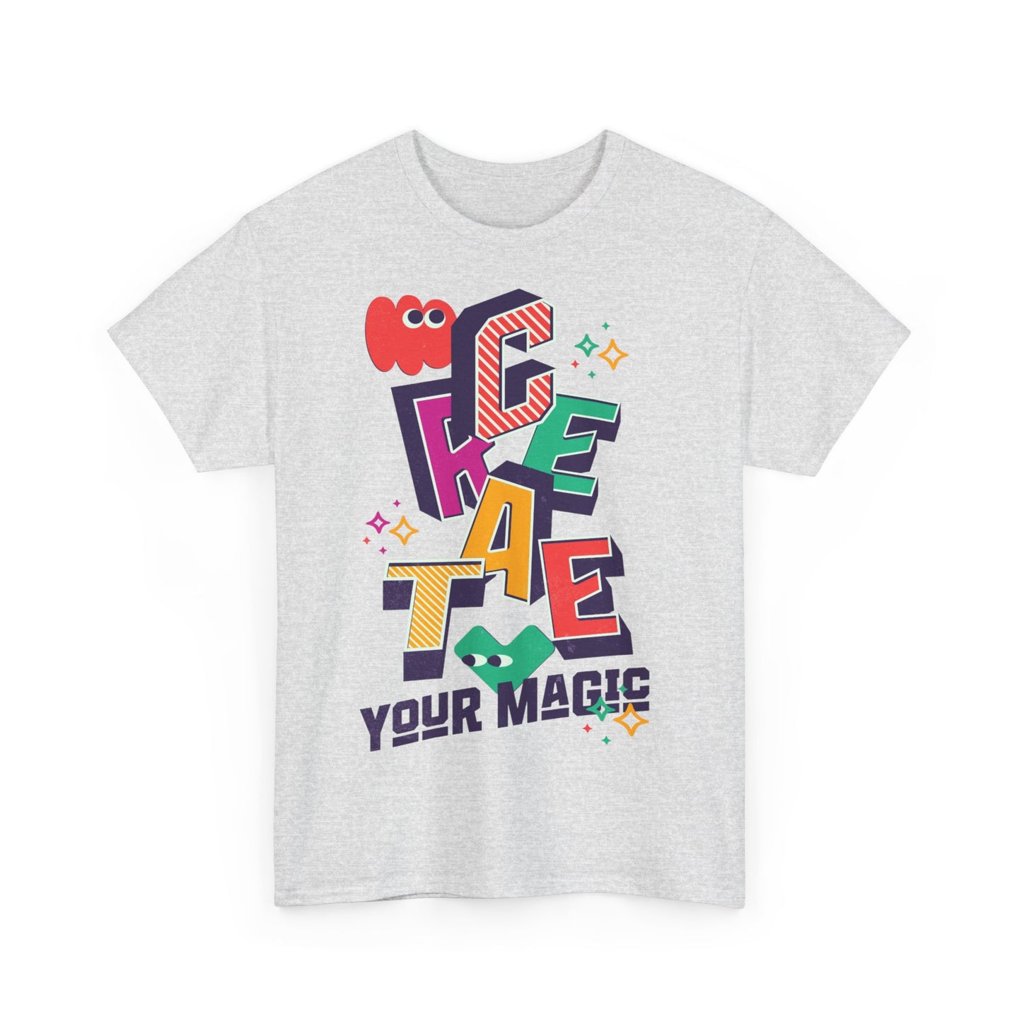 T-shirt con scritta "Create your magic"