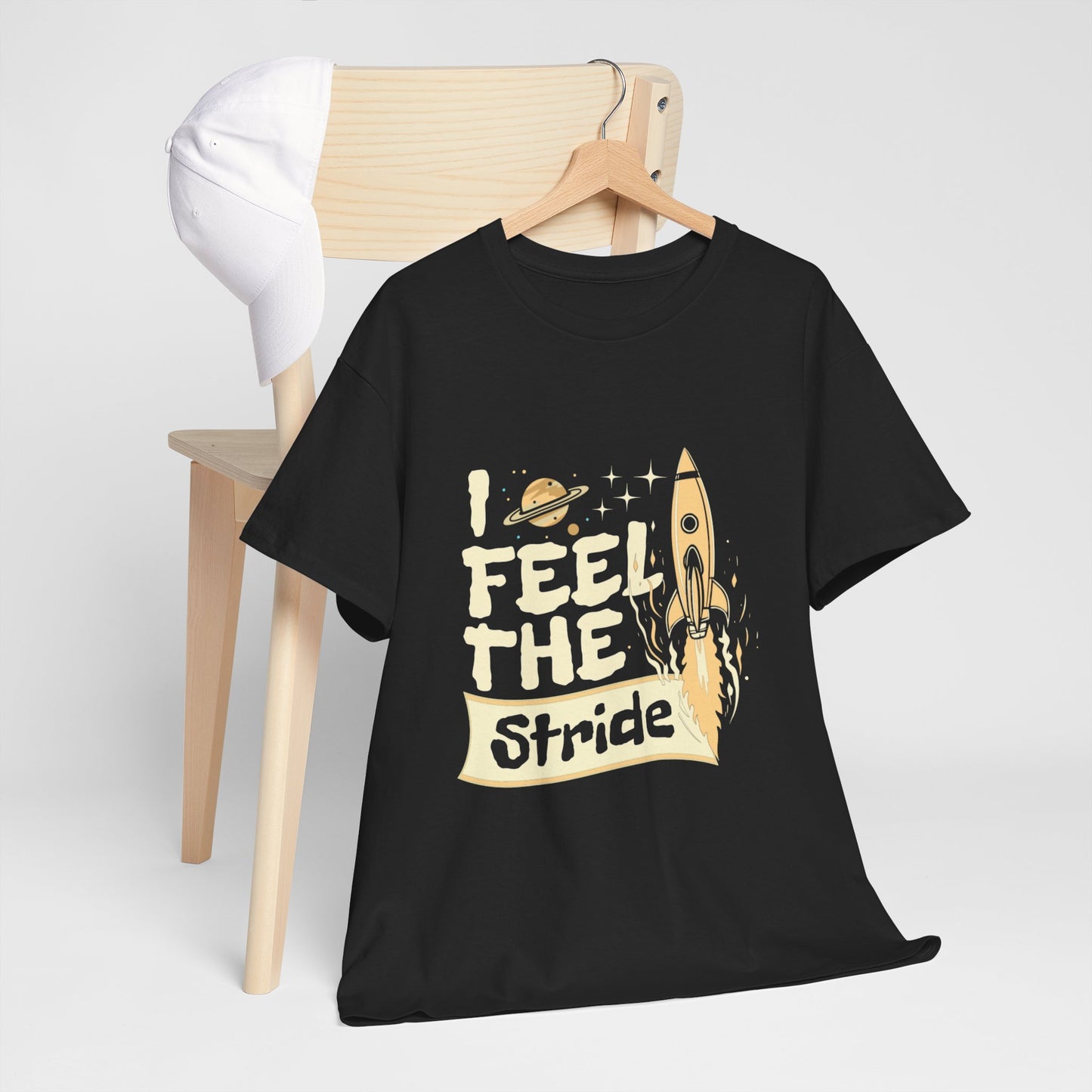 T-shirt con scritta "I feel the stride "