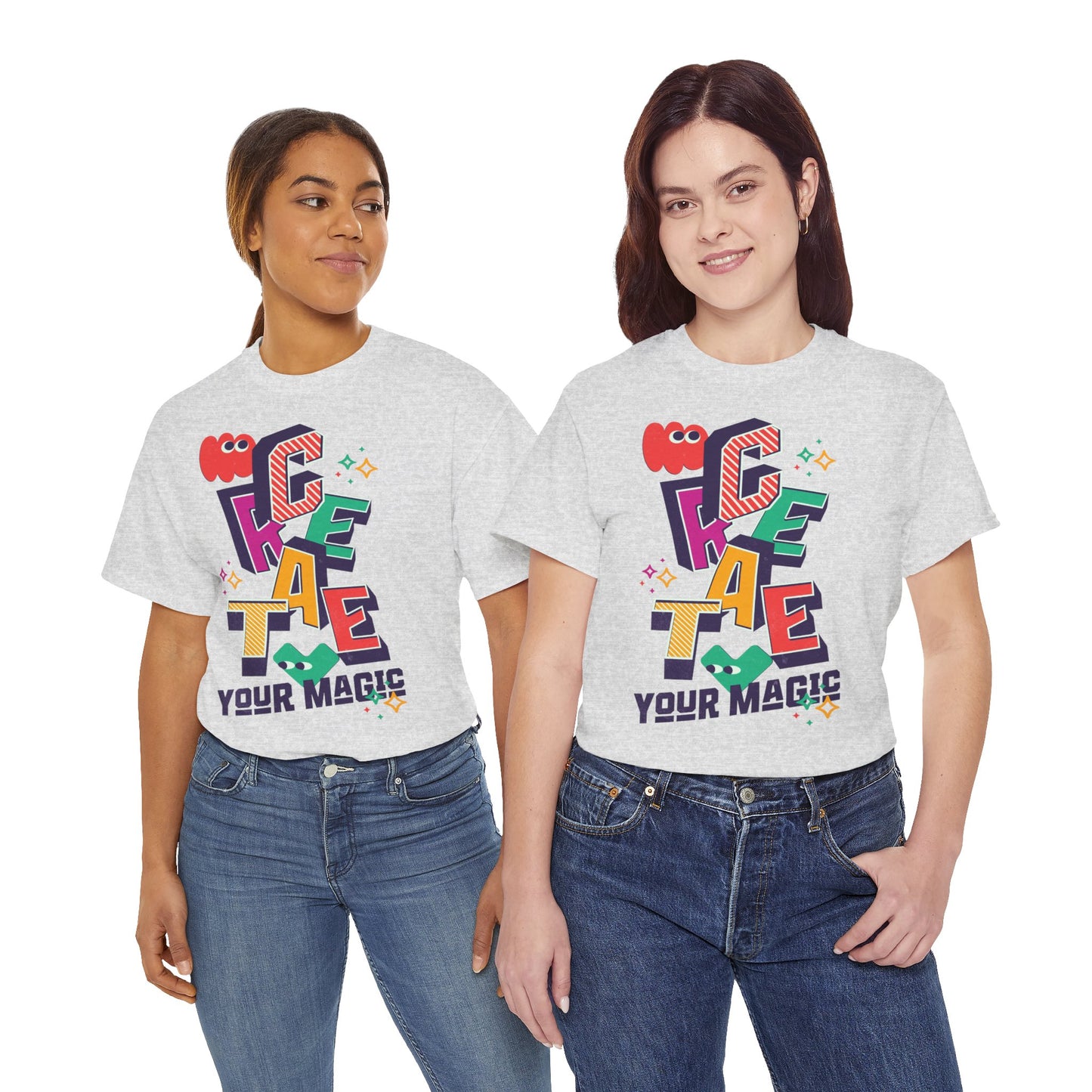 T-shirt con scritta "Create your magic"