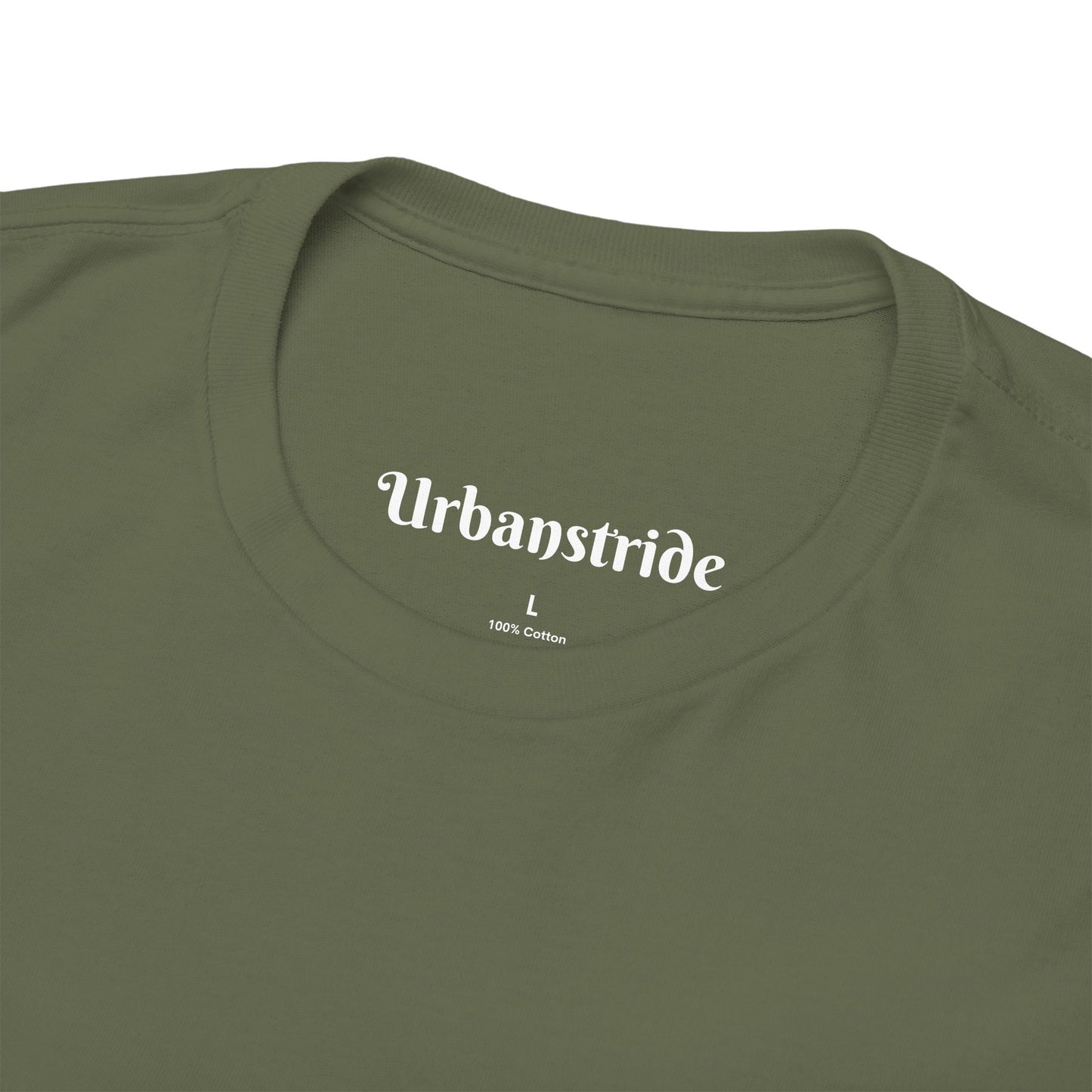 T-shirt con scritta "Urbanstride" e aquila