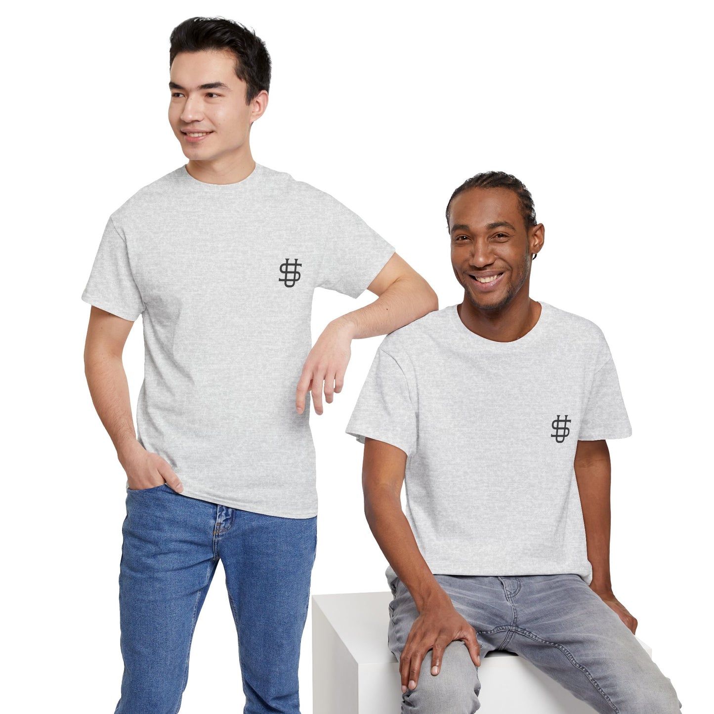 T-shirt con scritta "Urbanstride abbreviata U.S "