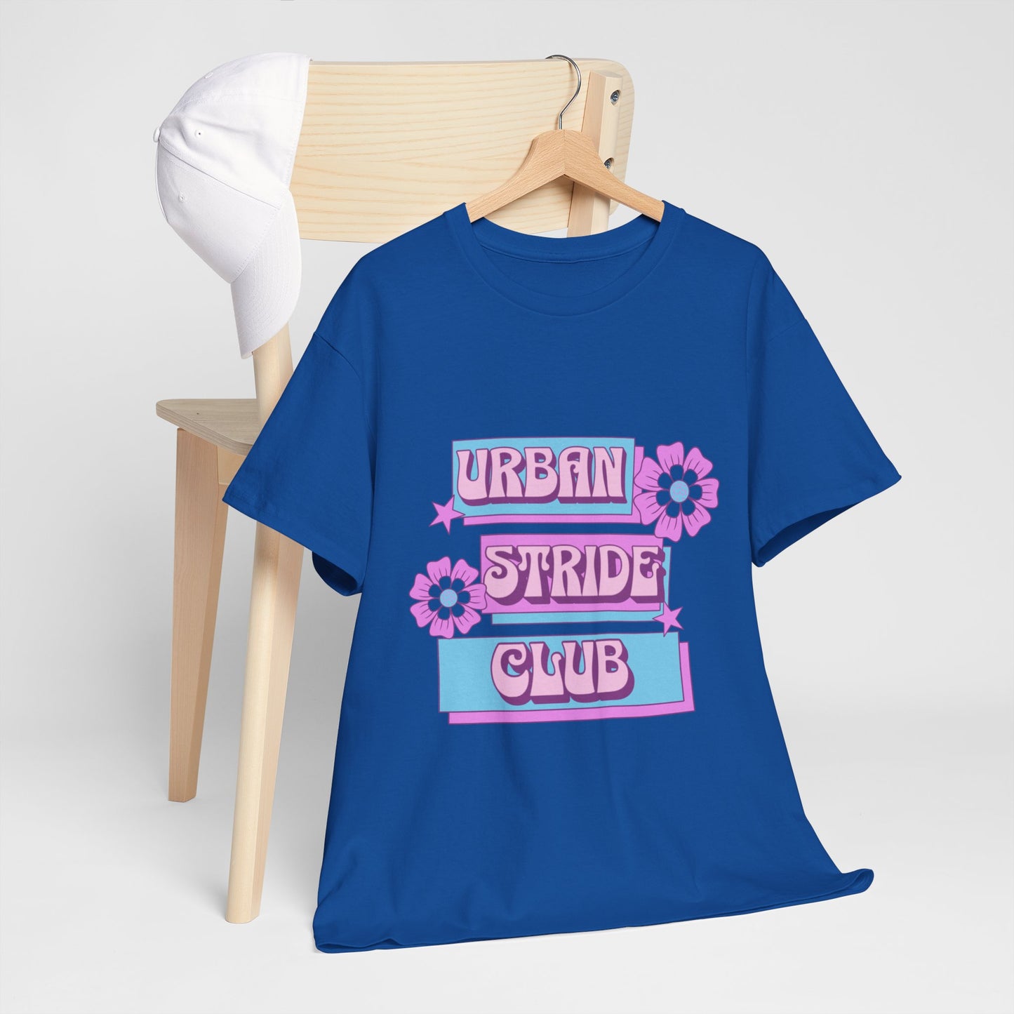 T-shirt con scritta "Urbanstride club"