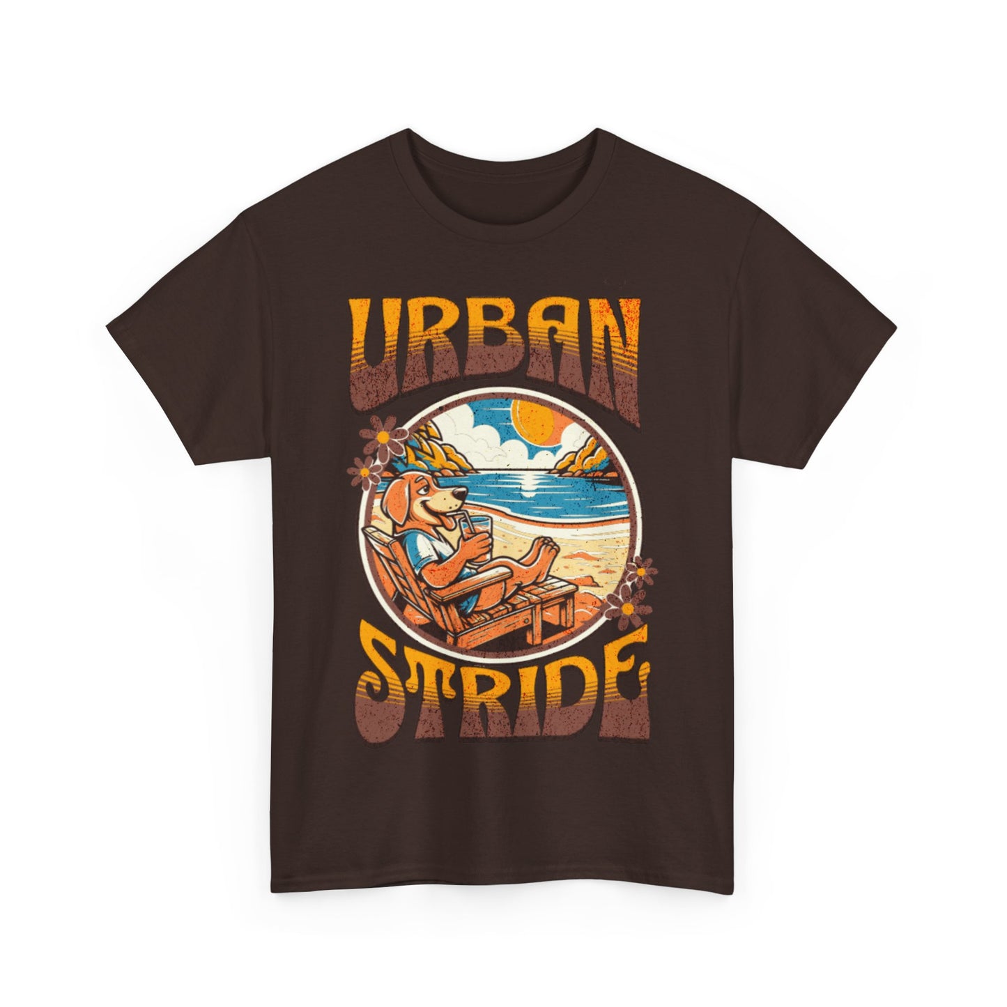 T-shirt con scritta "Urbanstride" e cane