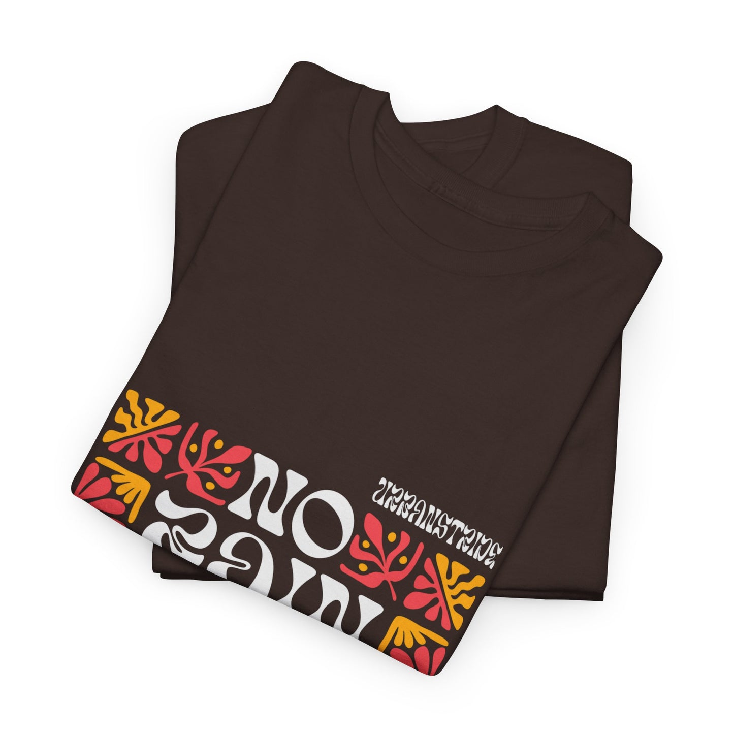 T-shirt con scritta "No rain no flowers"
