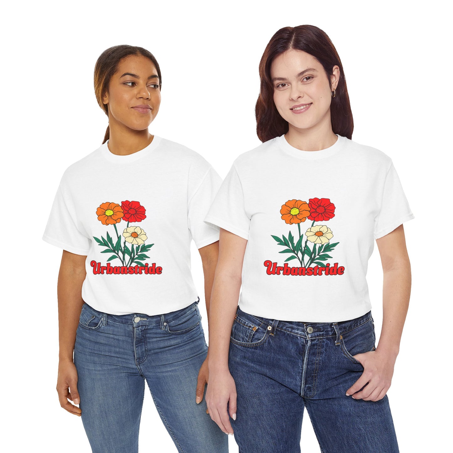 T-shirt con rappresentazione di fiori e scritta "Urbanstride"