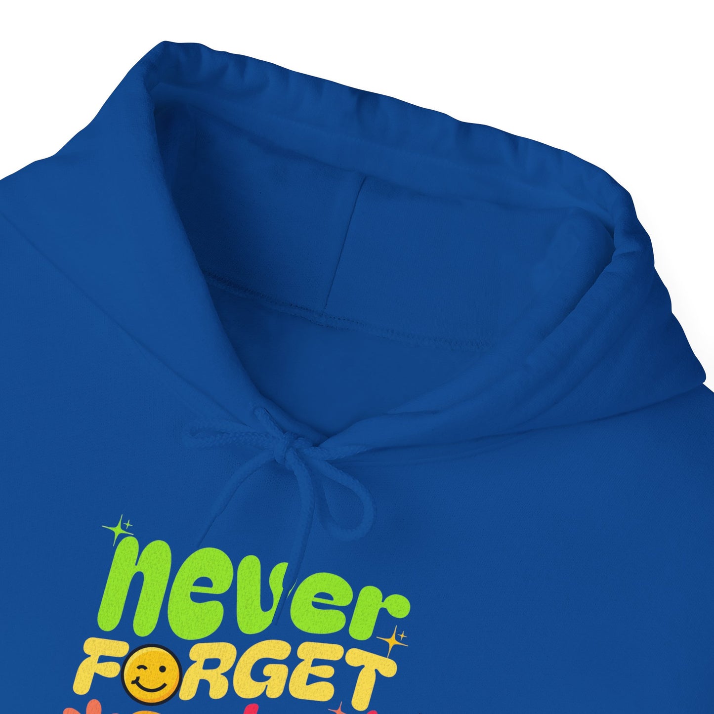Felpa con scritta "Never forget about your passion"
