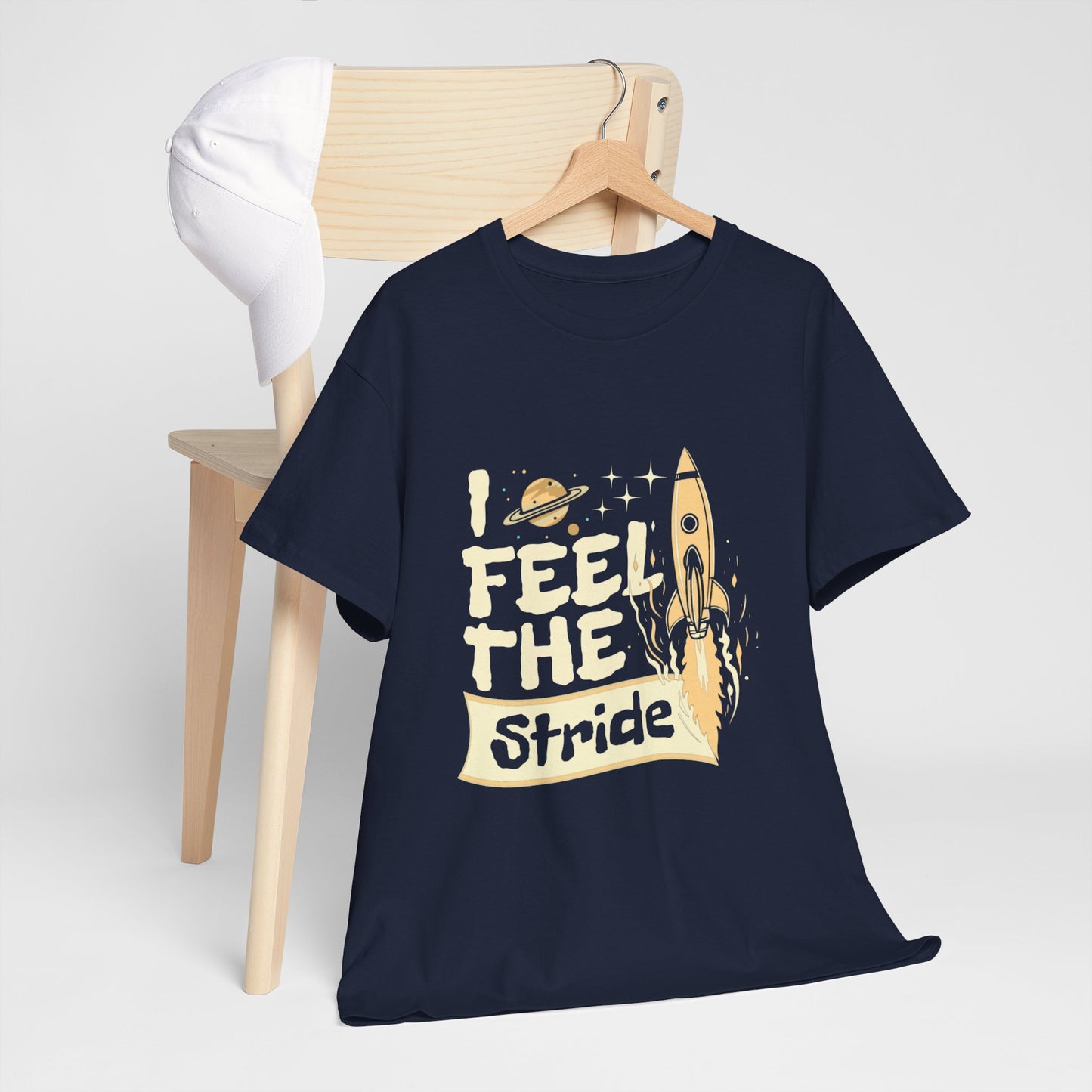 T-shirt con scritta "I feel the stride "