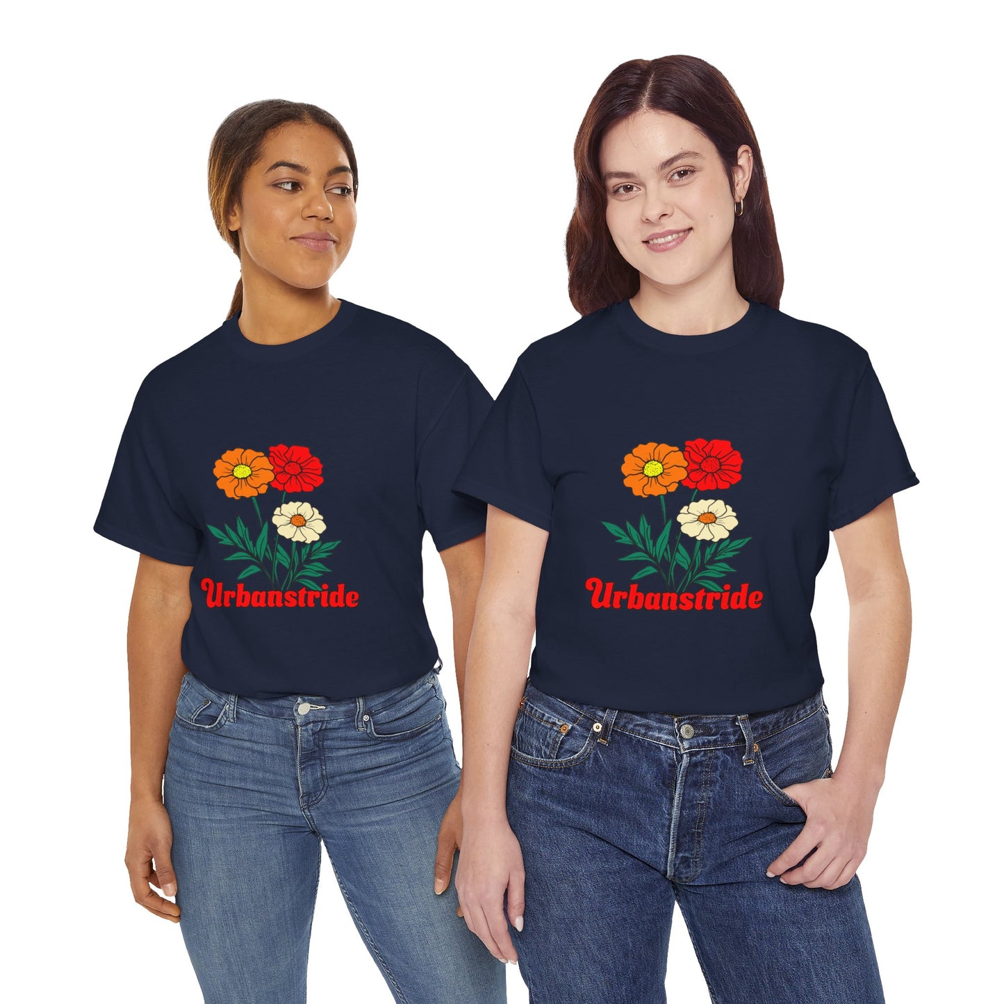 T-shirt con rappresentazione di fiori e scritta "Urbanstride"