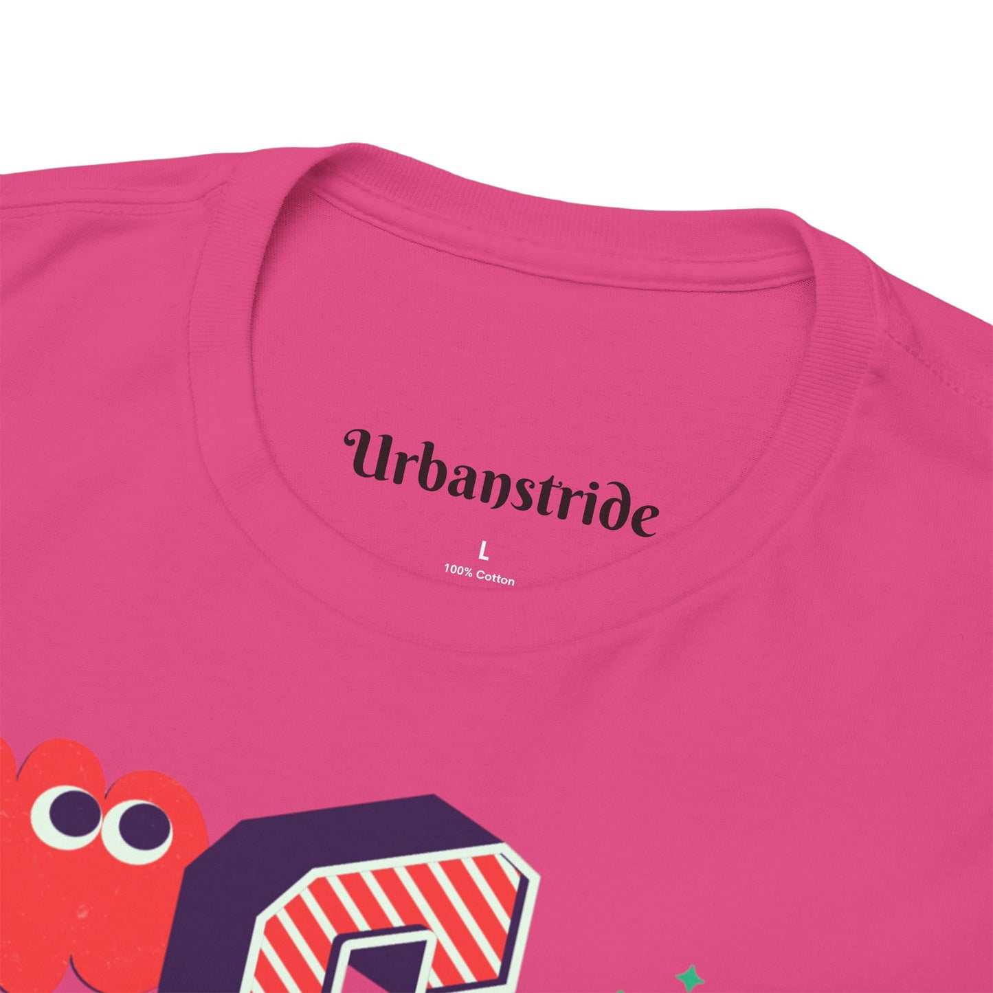 T-shirt con scritta "Create your magic"