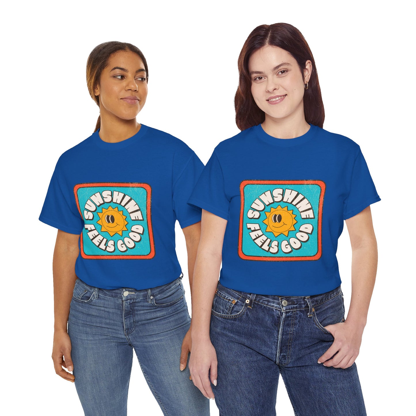 T-shirt con scritta "Sunshine feel good"