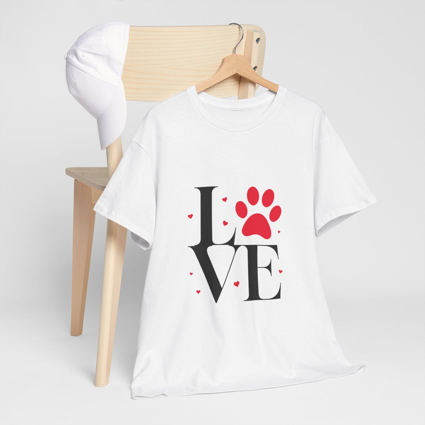 T-shirt con scritta "Love"