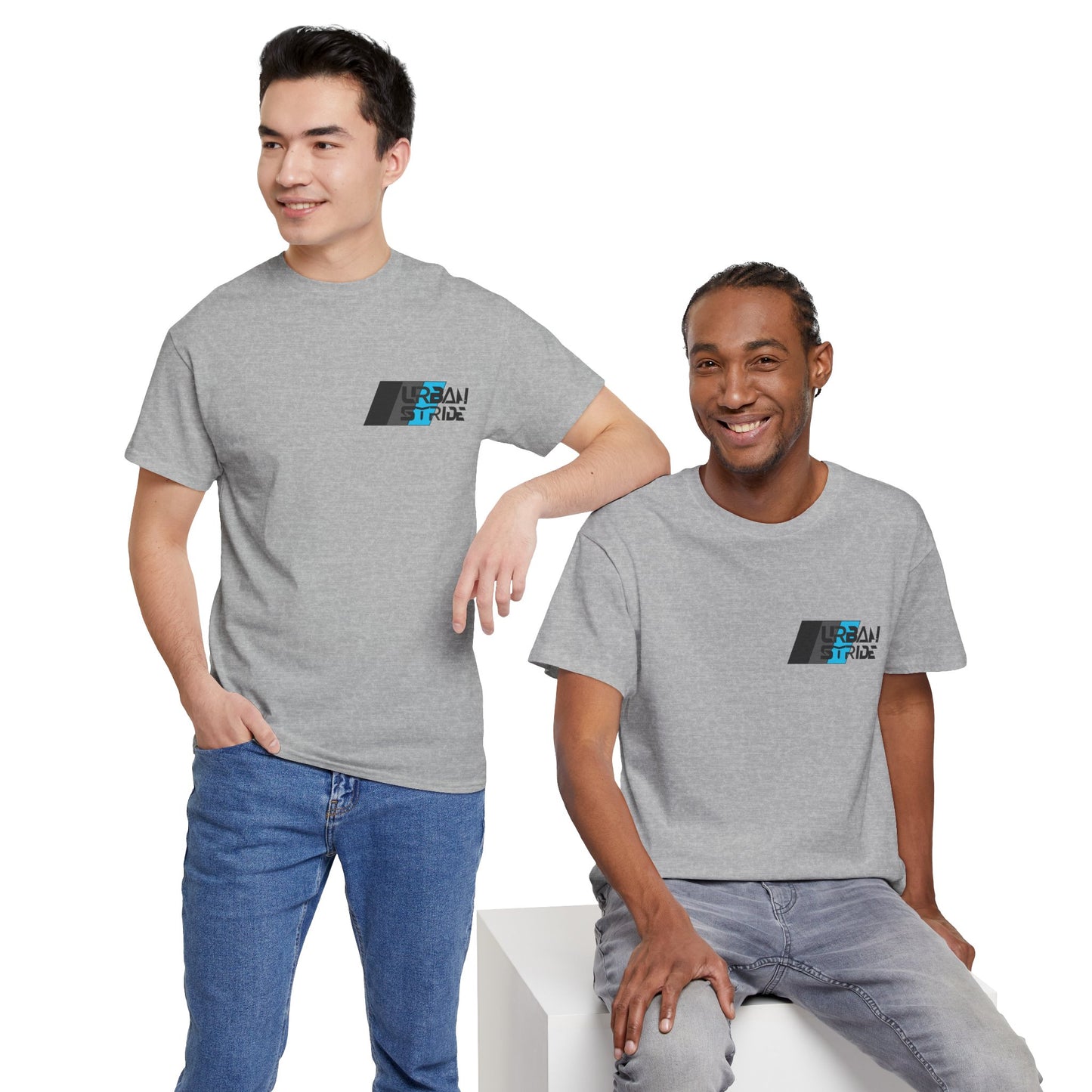 T-shirt con scritta "urbanstride " stile sportivo
