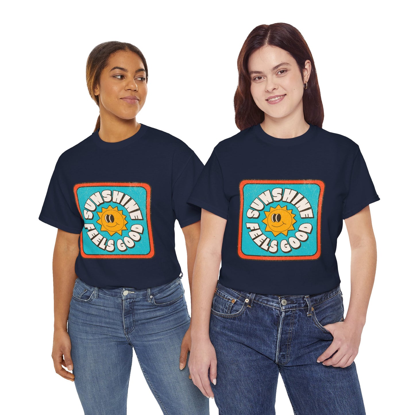 T-shirt con scritta "Sunshine feel good"