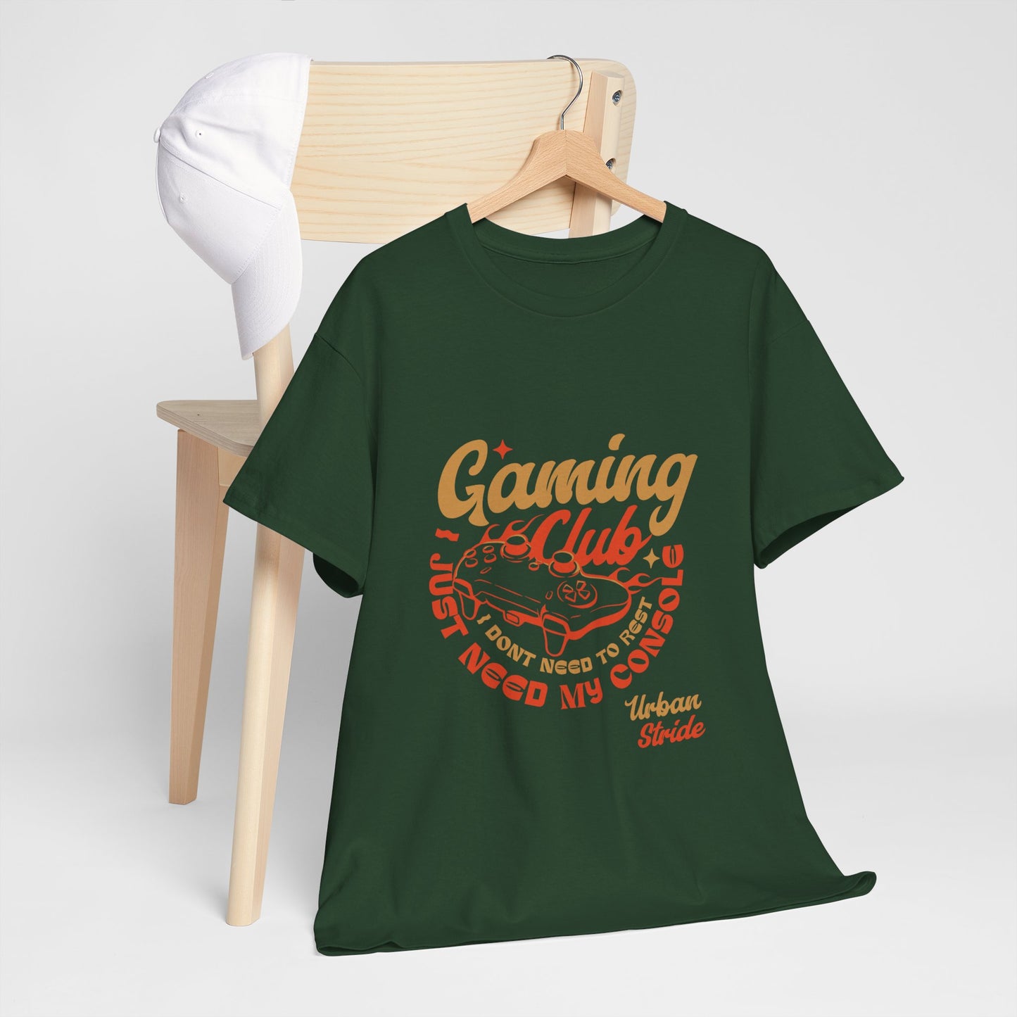 T-shirt con scritta “Gaming Club – I Just Need My Console”