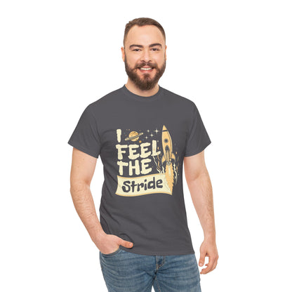 T-shirt con scritta "I feel the stride "