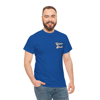 T-shirt con scritta "urbanstride " stile firma