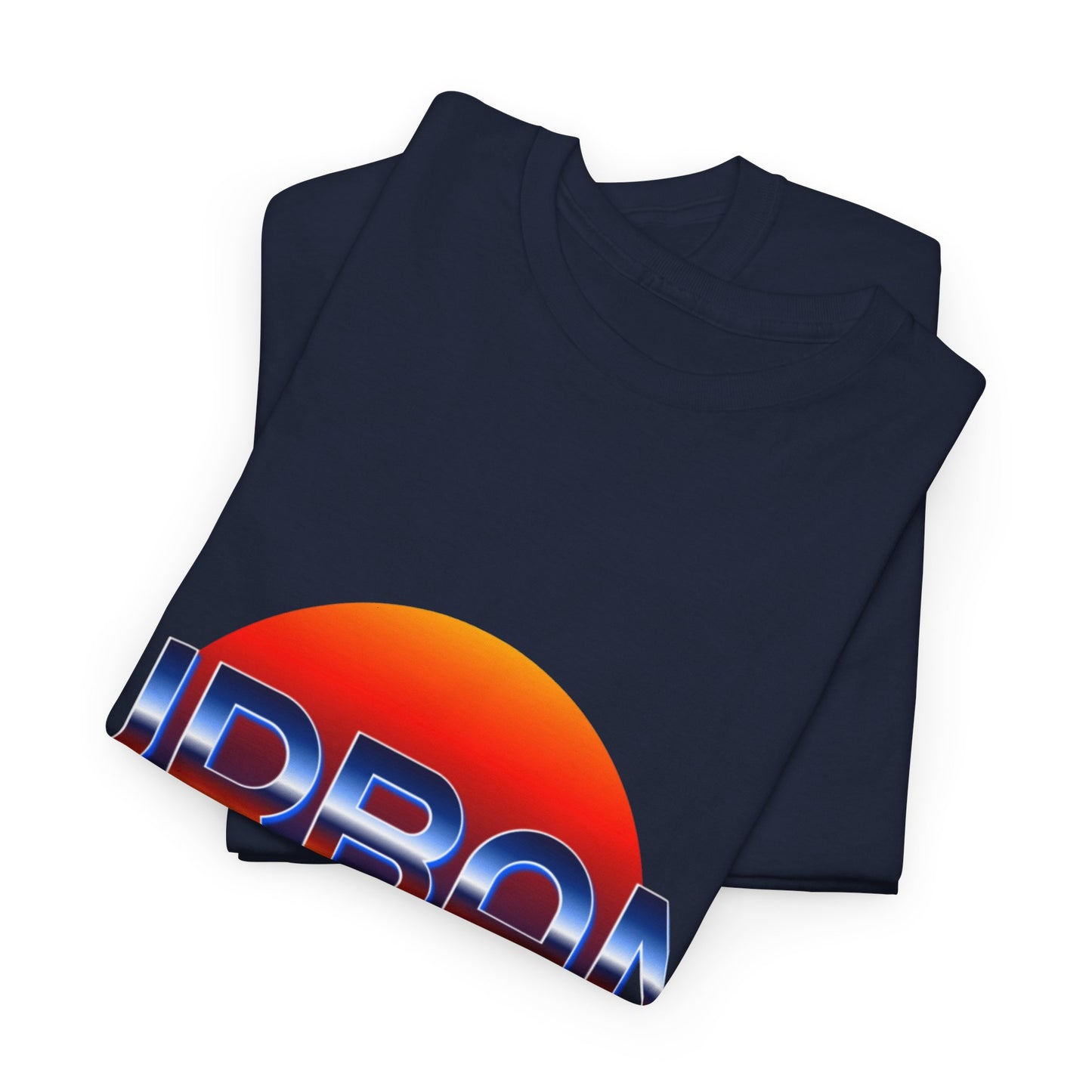 T-shirt con scritta "urbanstride" soleggiata