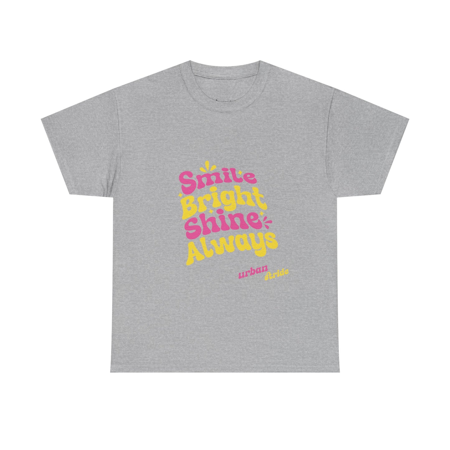 T-shirt con scritta "Smile bright shine always"