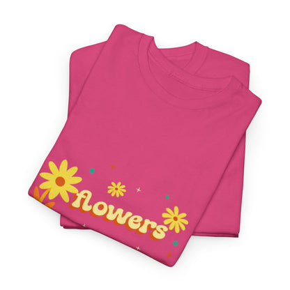 T-shirt con scritta "Flowers vibes"