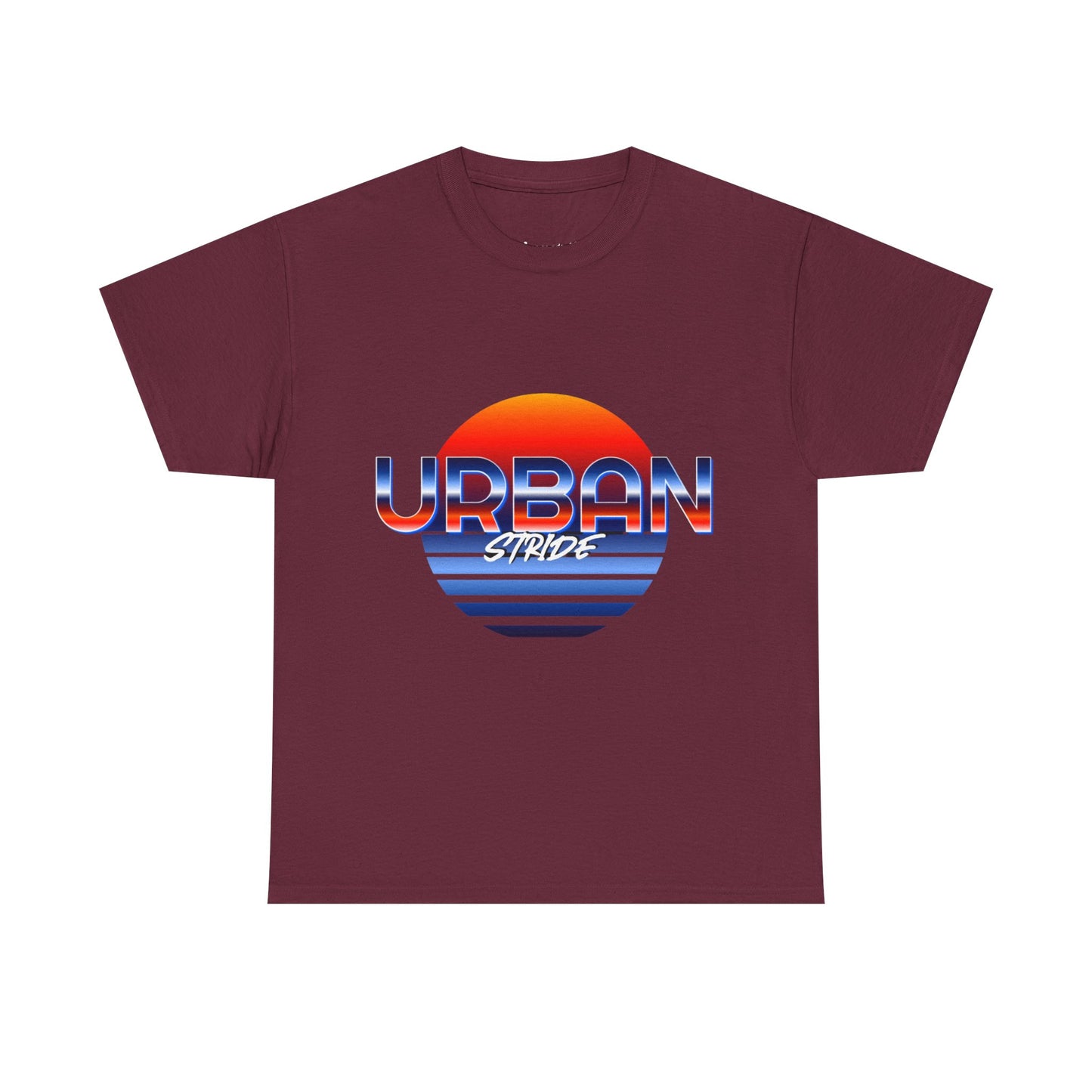 T-shirt con scritta "urbanstride" soleggiata