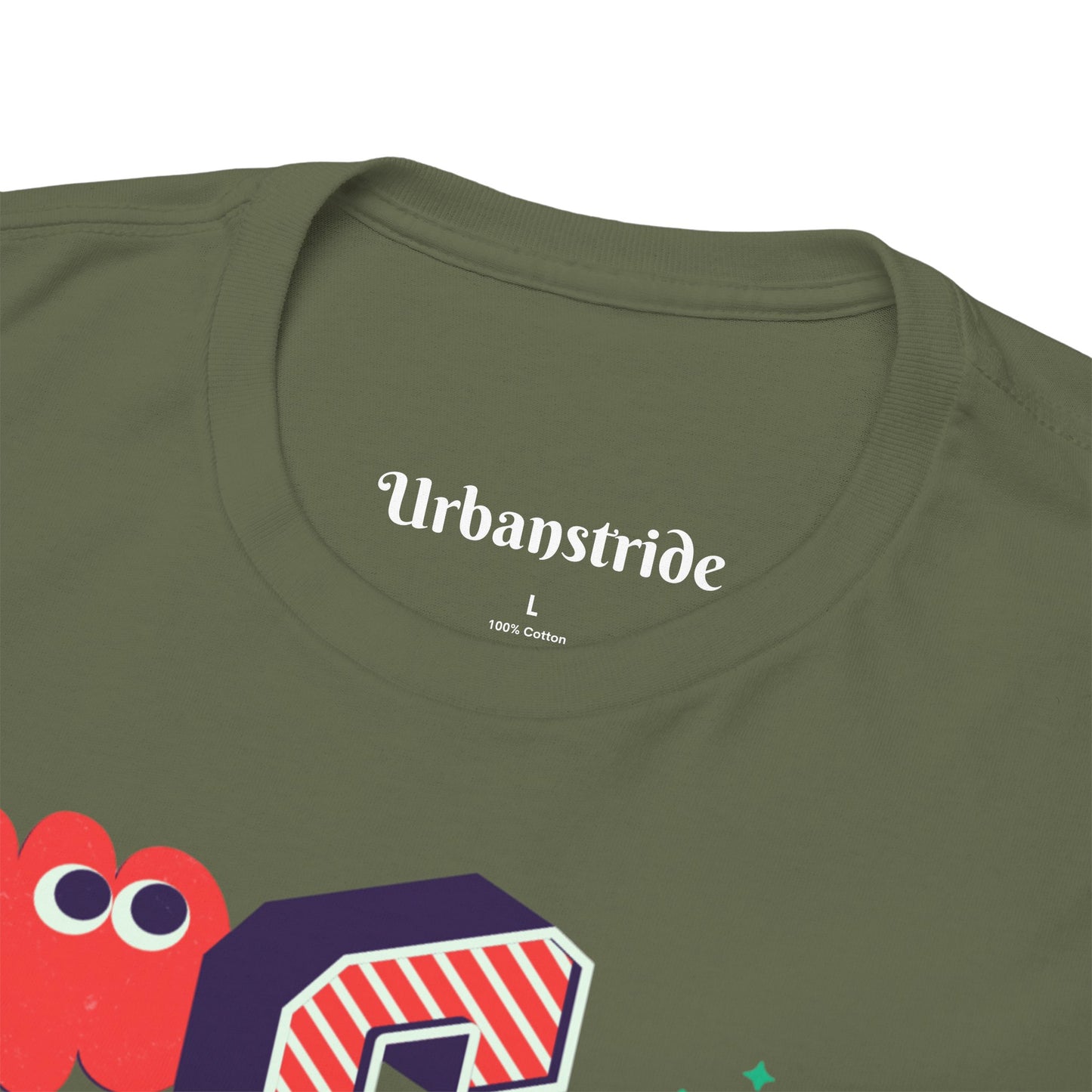 T-shirt con scritta "Create your magic"