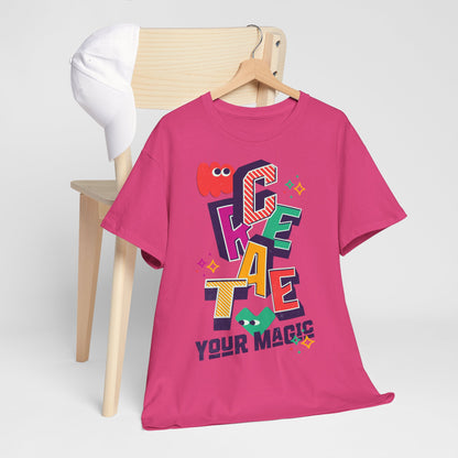 T-shirt con scritta "Create your magic"