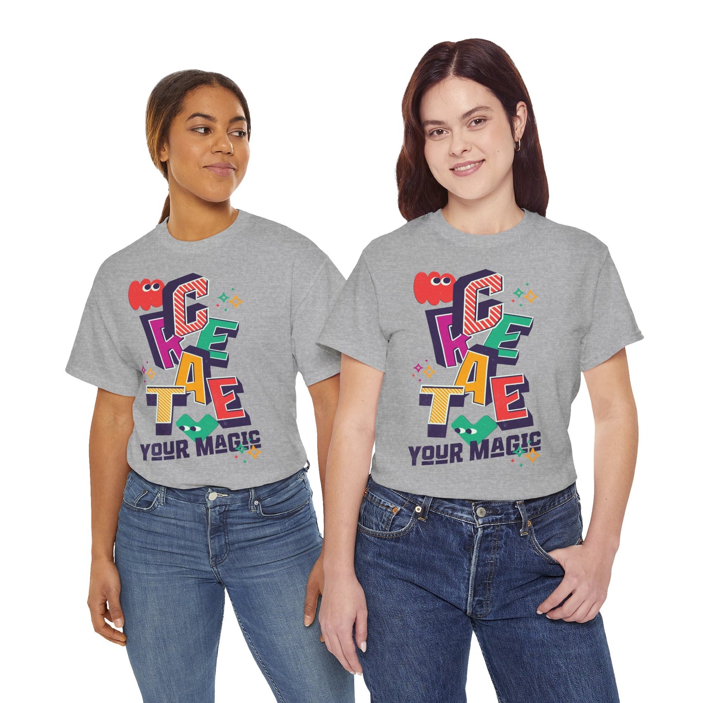 T-shirt con scritta "Create your magic"