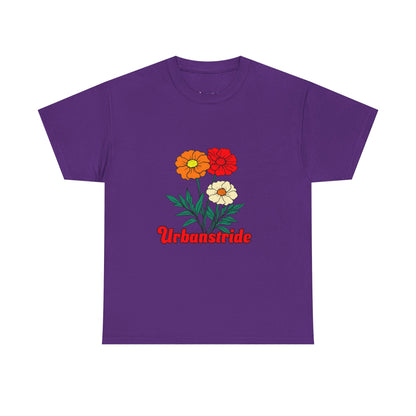 T-shirt con rappresentazione di fiori e scritta "Urbanstride"
