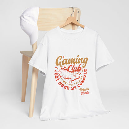 T-shirt con scritta “Gaming Club – I Just Need My Console”