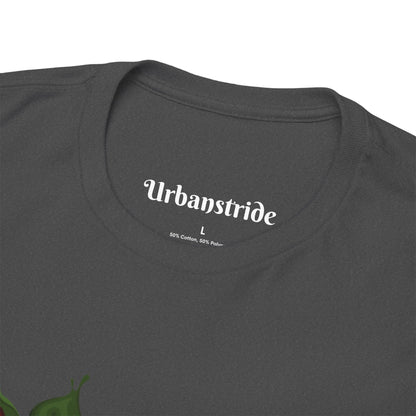 T-shirt con scritta "UrbanStride Vintage Flower