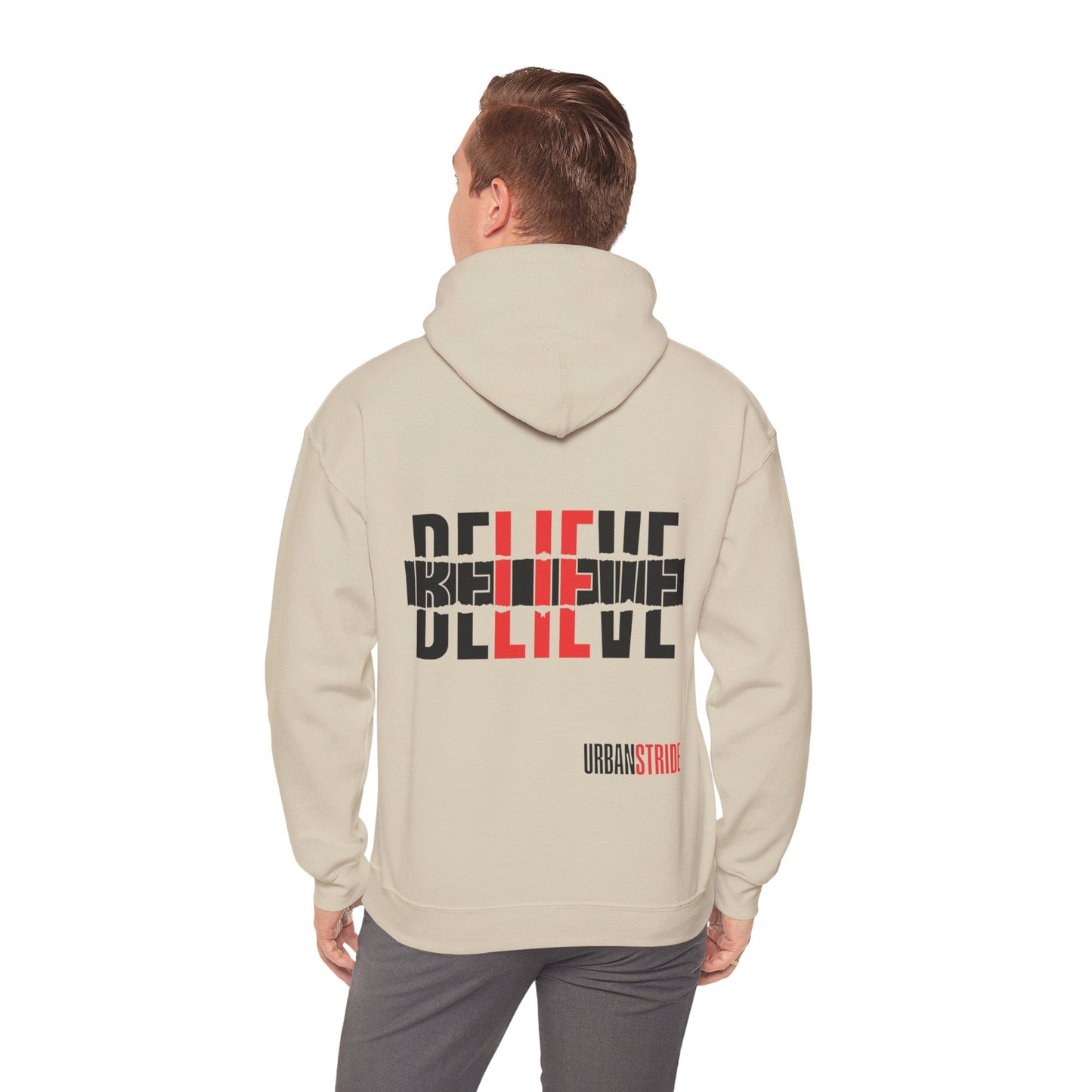 Felpa con scritta "Believe"