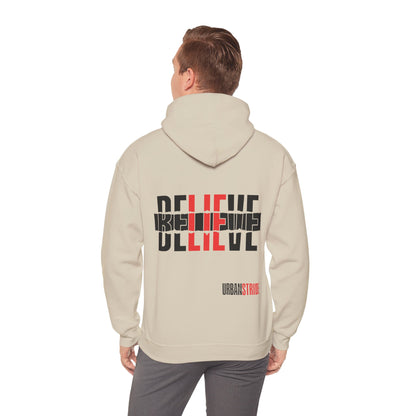 Felpa con scritta "Believe"