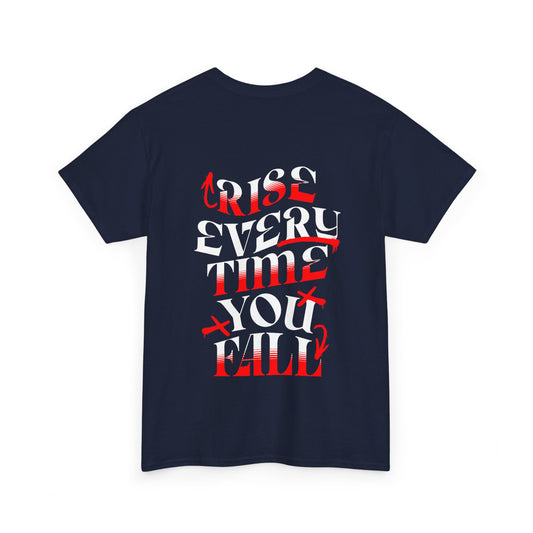 T-shirt con scritta "Rise every time you fall"