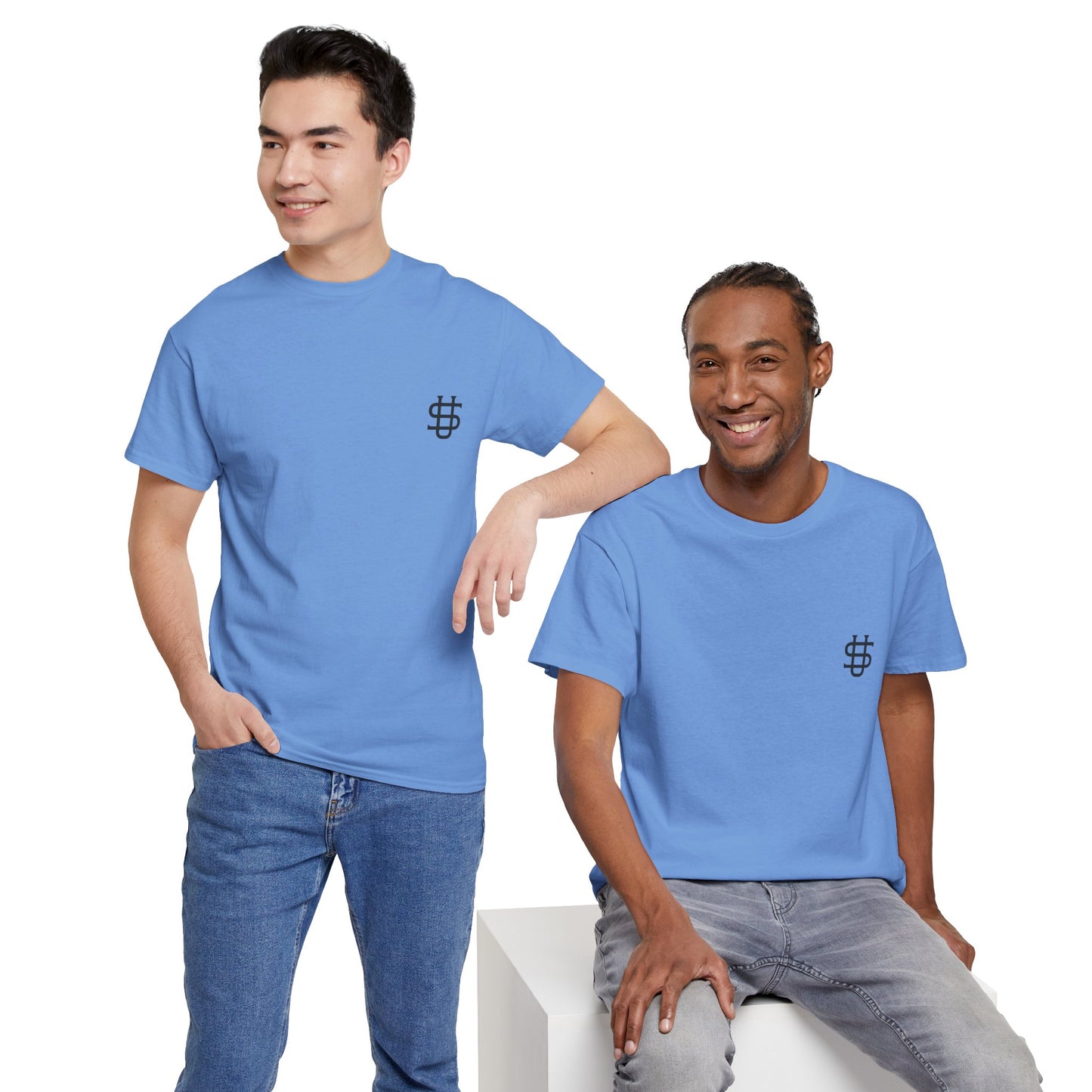 T-shirt con scritta "Urbanstride abbreviata U.S "