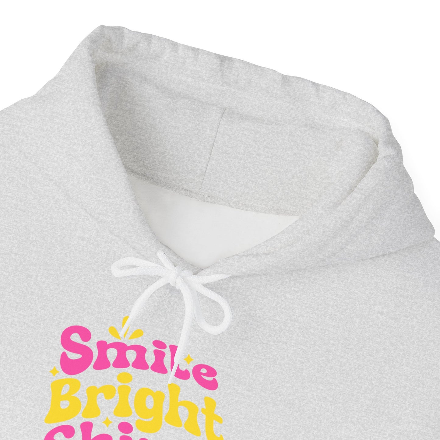 Felpa con scritta "Smile bright shine always"
