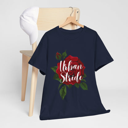T-shirt con scritta "UrbanStride Vintage Flower