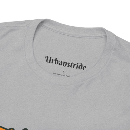T-shirt con scritta "Urbanstride car club"