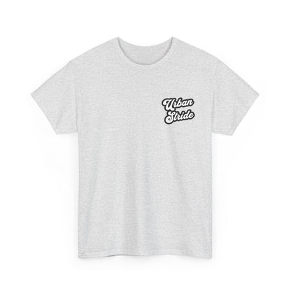 T-shirt con scritta "urbanstride " stile firma