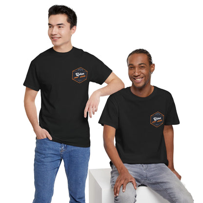 T-shirt Urban Stride® – Logo esagonale vintage in stile aviatore