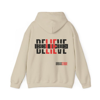 Felpa con scritta "Believe"