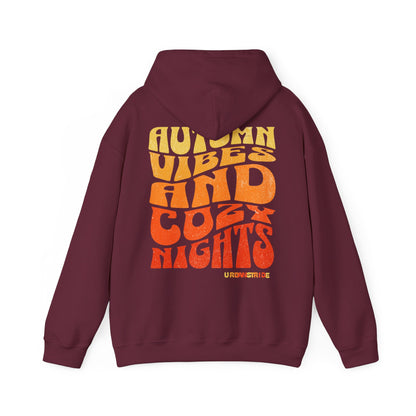 Felpa con scritta "Autumn vibes and cozy nights"