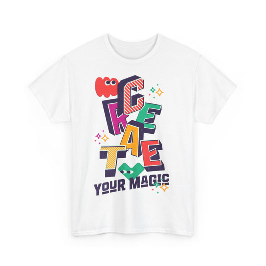 T-shirt con scritta "Create your magic"