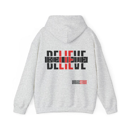 Felpa con scritta "Believe"