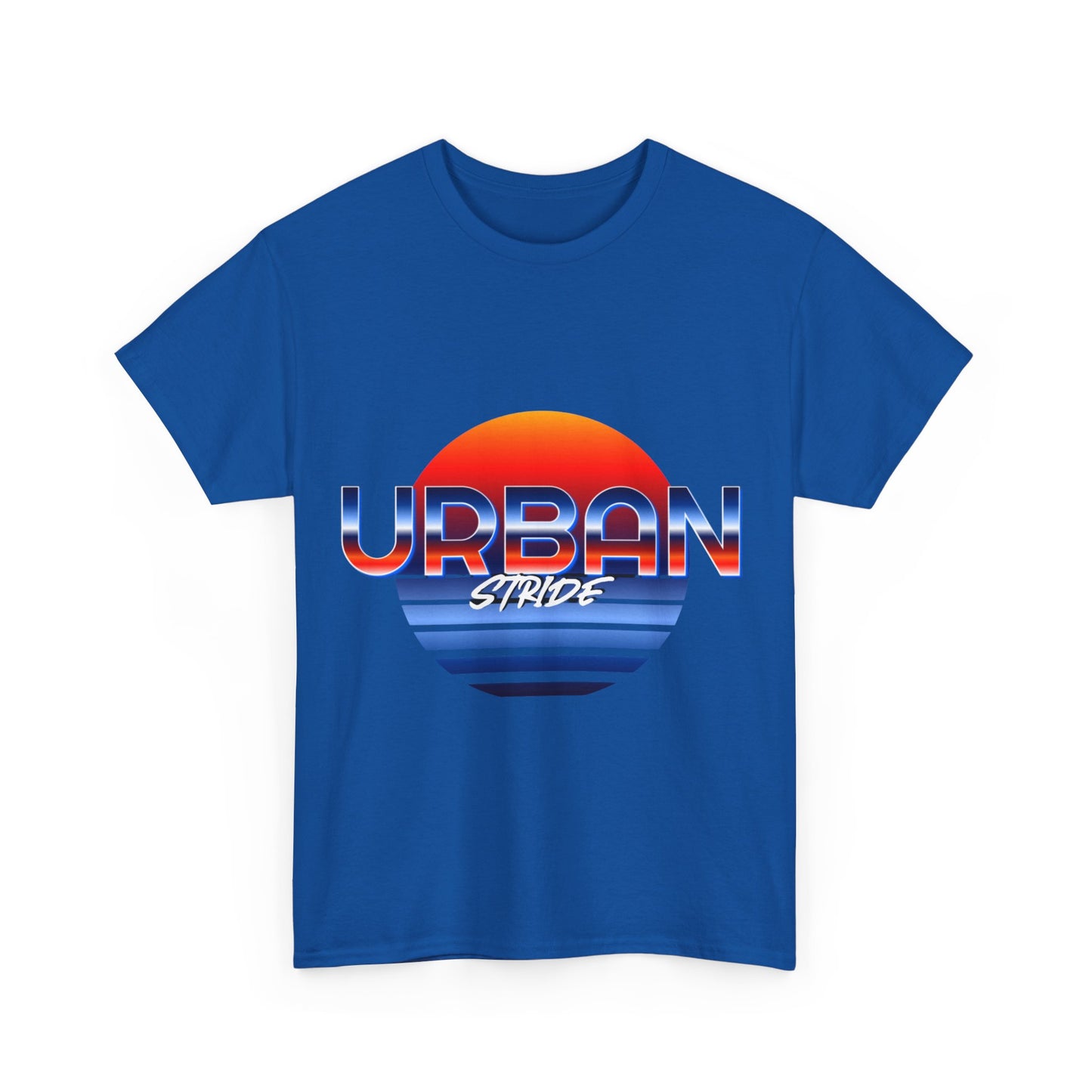 T-shirt con scritta "urbanstride" soleggiata