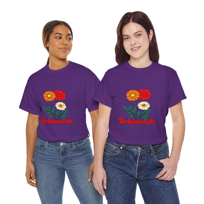 T-shirt con rappresentazione di fiori e scritta "Urbanstride"