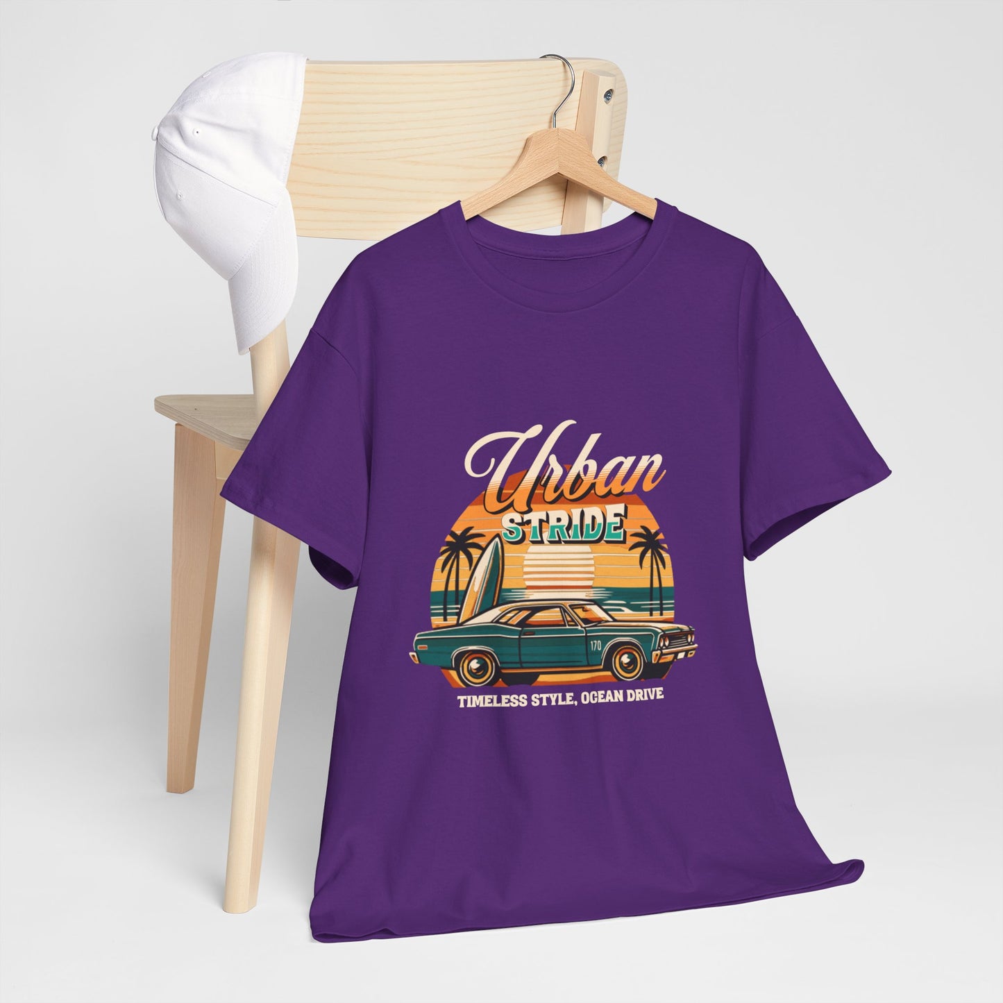 T-shirt con scritta"Urbanstride timeless style ocean drive "
