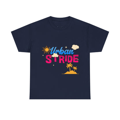T-shirt con scritta "Urbanstride"al mare